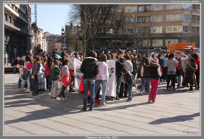 110321_023_Tambours2011_40D50098