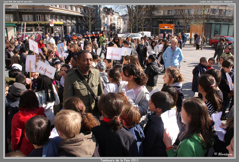 110321_032_Tambours2011_40D50100