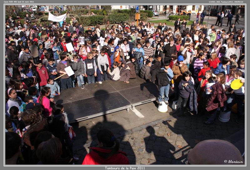 110321_060_Tambours2011_40D50122