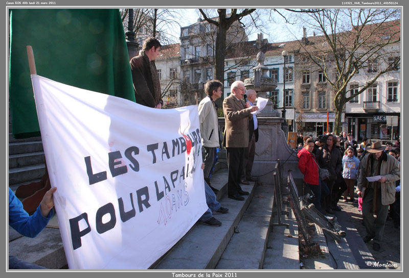 110321_068_Tambours2011_40D50124
