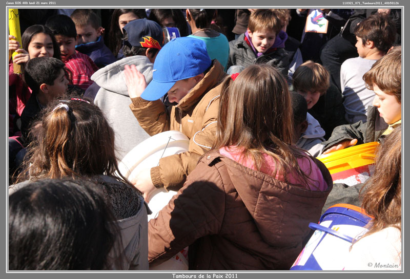 110321_071_Tambours2011_40D50126
