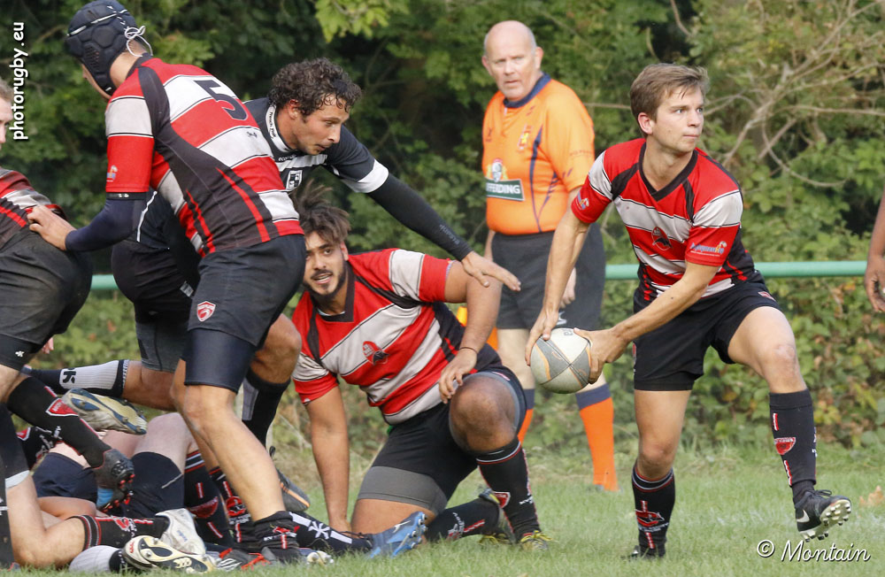 161009D_111_70d25884
