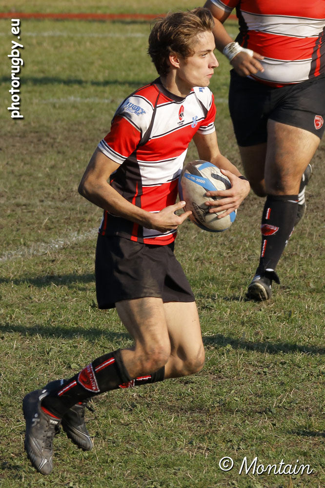 161015U18_093_70d26086
