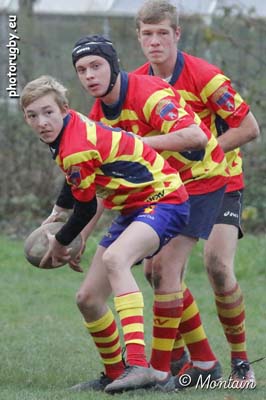 161126U18_050_7D112810