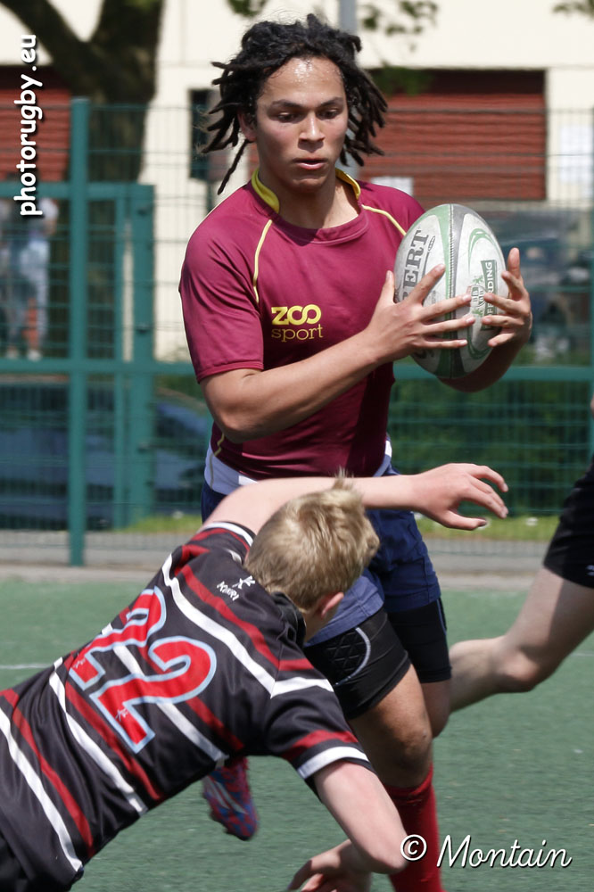 170506U16_061_7D119589