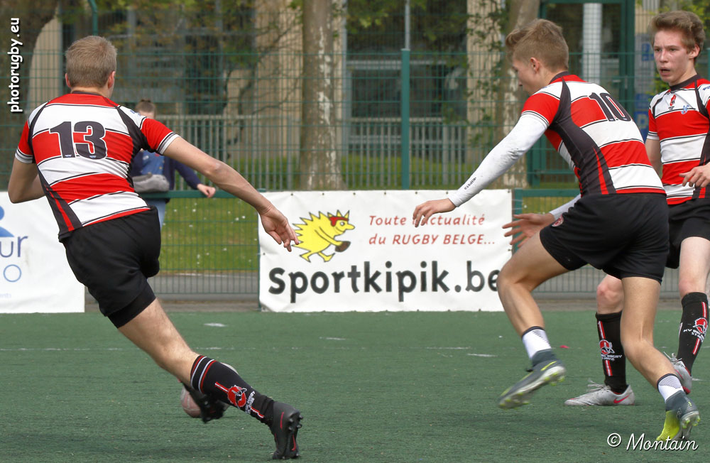 170506U18_053_7D119681