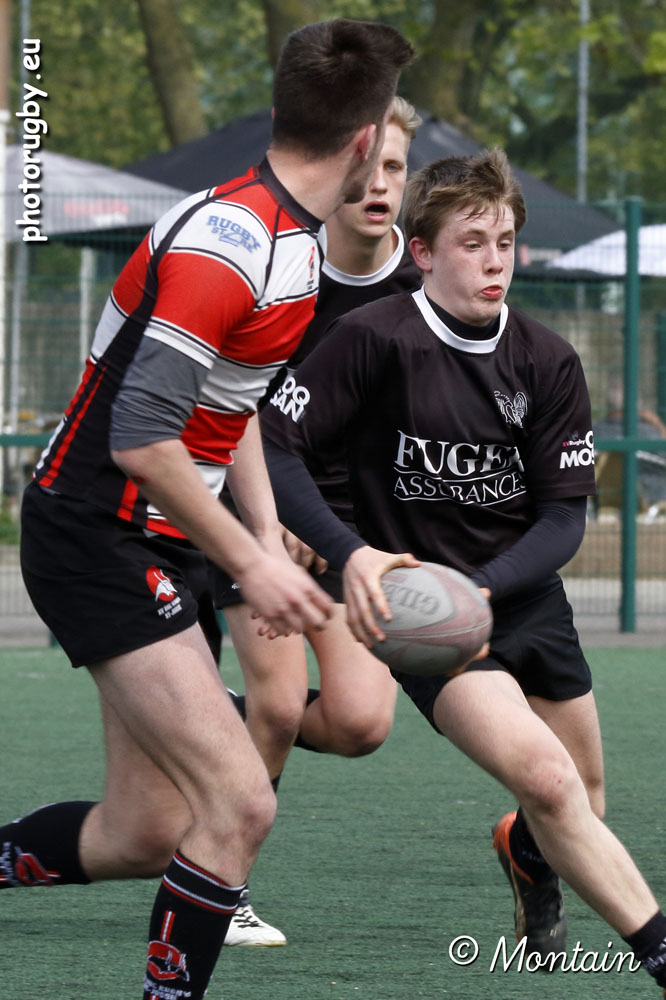 170506U18_060_7D119690