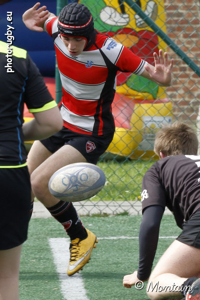 170506U18_128_7D119745