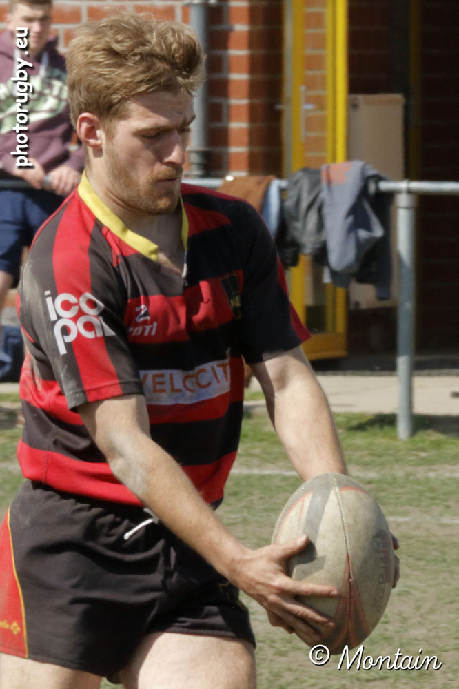 170514D_111_7D120640