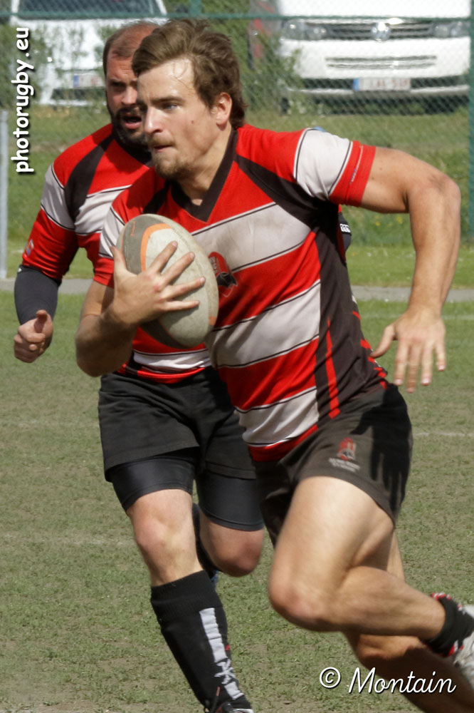 170514D_142_7D120677