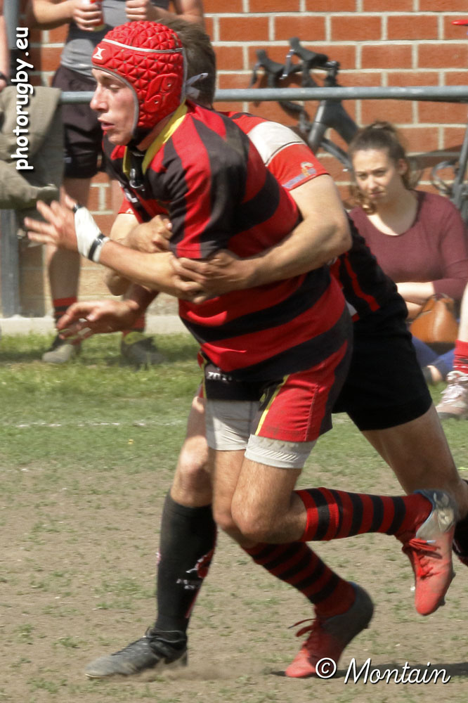 170514D_143_7D120678